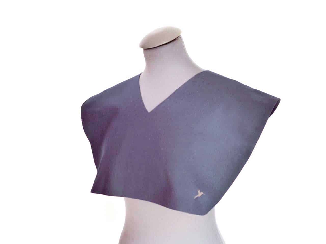 V-neckline